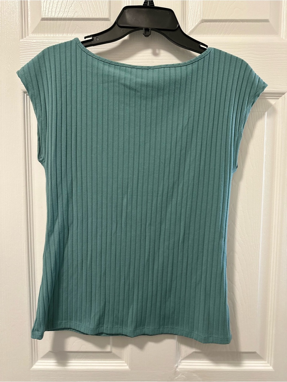 Ann Taylor Ribbed Cap Sleeve Knit Top Sage Green Small - Picture 5 of 5